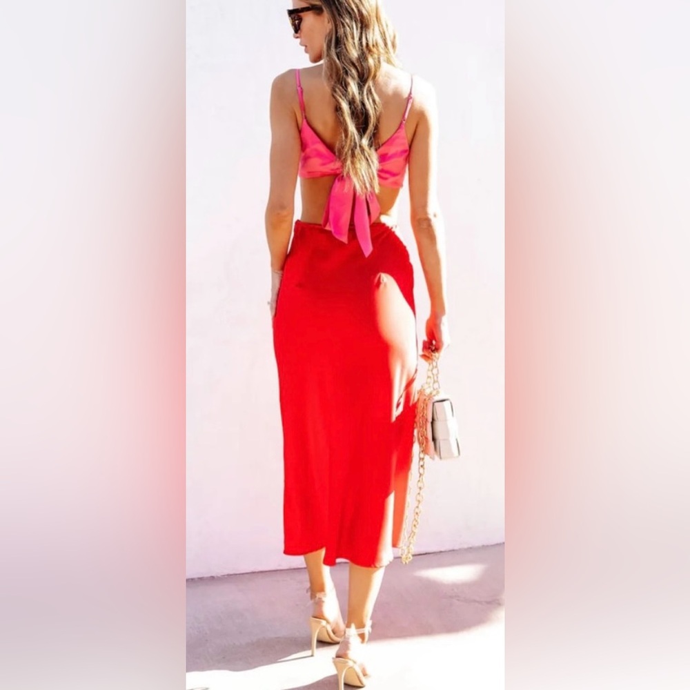 Vici Lush Vivica Pink Red Satin Cutout
Midi Dress Size Medium. NWOT